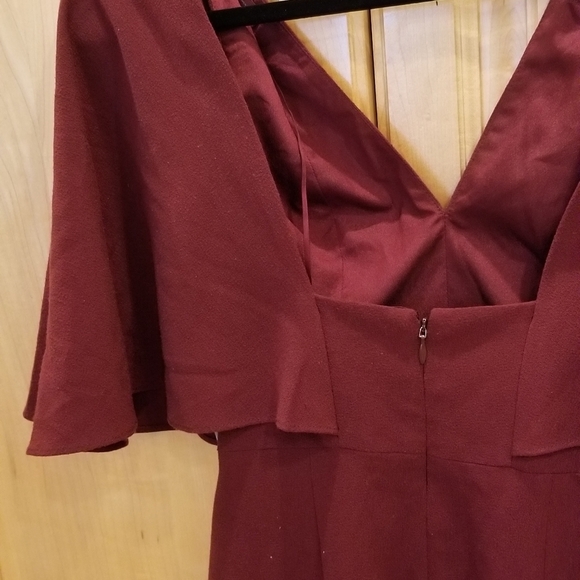 Dress The Population Louisa Butterfly Sleeve Dress - Picture 10 of 10